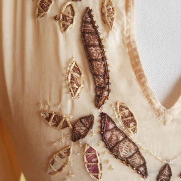 Tunic - Picture 3 of 3